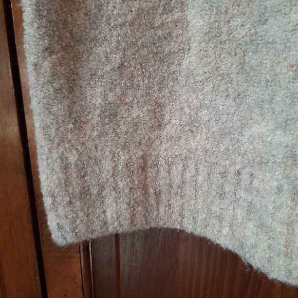 🛍 NWT Express Boucle Crew Neck Mini Shift Sweater Dress tan wool blend size L - Picture 7 of 14